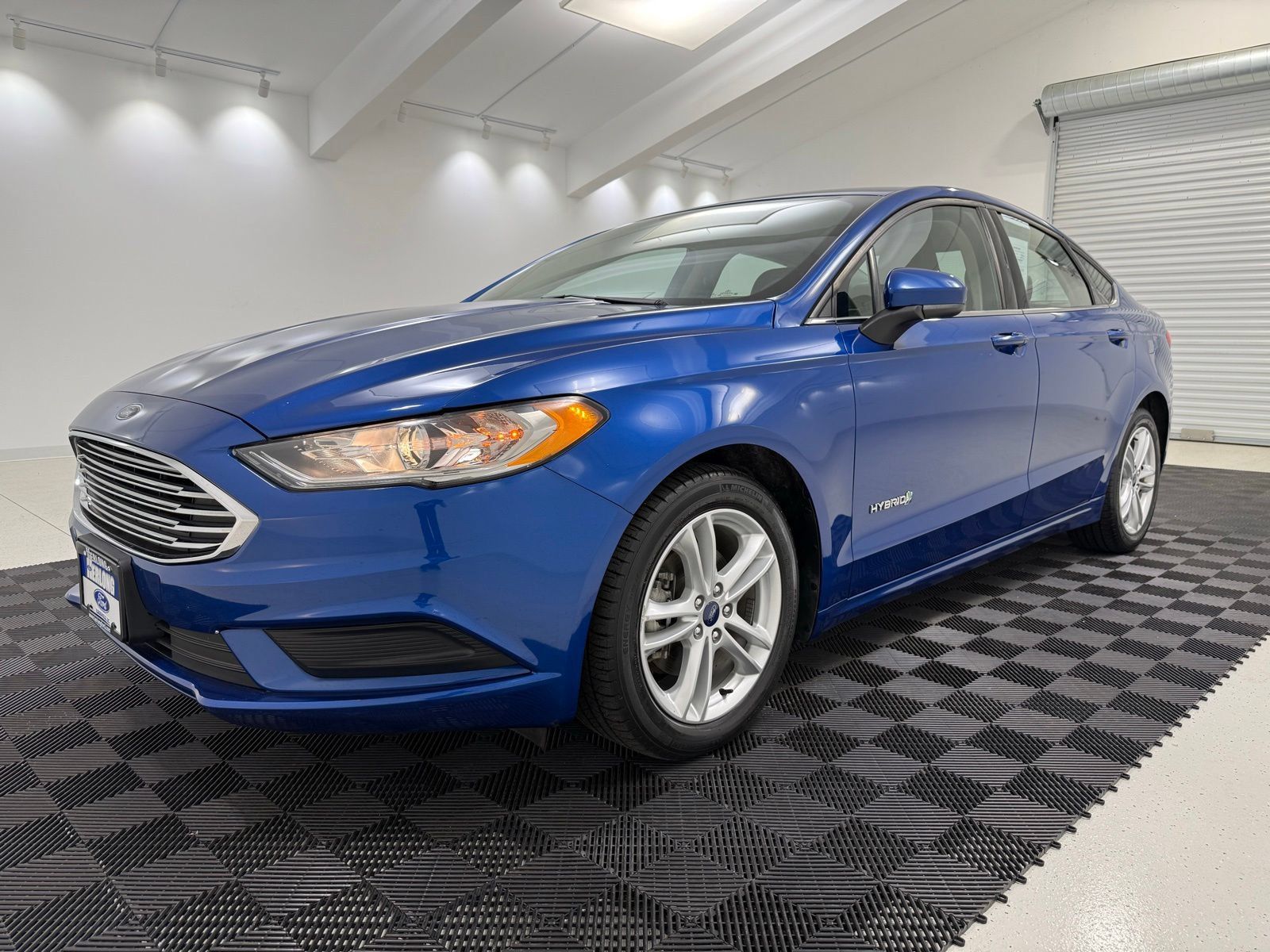 Used 2018 Ford Fusion S FWD image 3