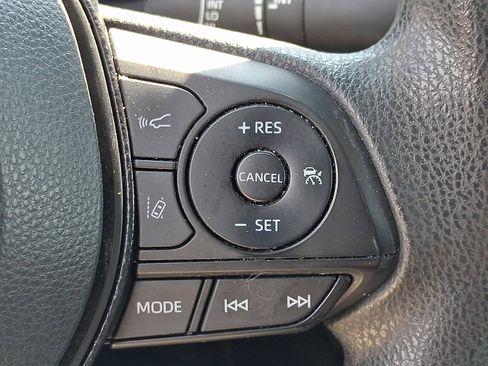 Used 2021 Toyota Corolla LE w/ Carpet Mat Package (TMS) FWD image 22