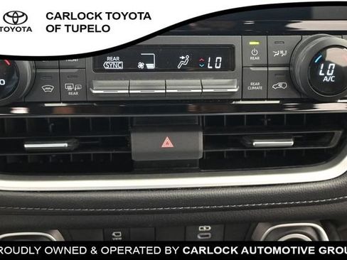 Used 2024 Toyota Grand Highlander AWD image 34