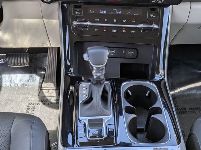 Certified 2024 Kia Carnival SX Prestige FWD image 19