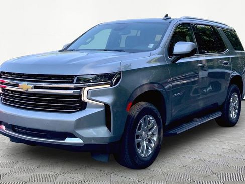 Used 2024 Chevrolet Tahoe LT RWD image 3