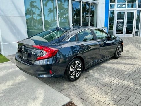 Certified 2018 Honda Civic EX-L image 6