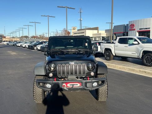 Used 2015 Jeep Wrangler Unlimited Rubicon image 7