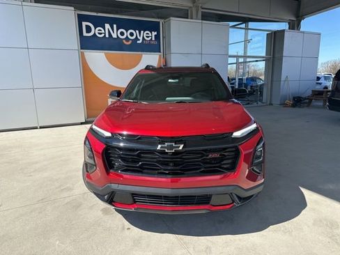 New 2026 Chevrolet Equinox RS w/ Convenience Package III AWD/4WD image 2