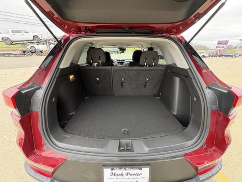 Used 2021 Chevrolet TrailBlazer LT image 15