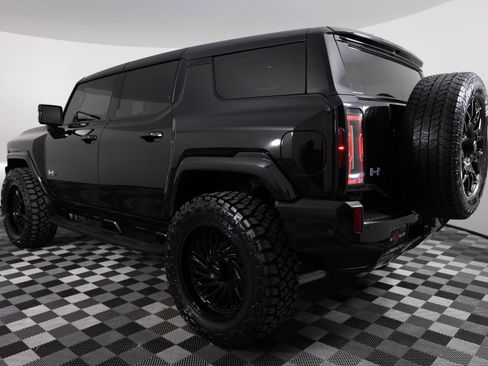 Used 2025 GMC Hummer EV 2X AWD/4WD image 4