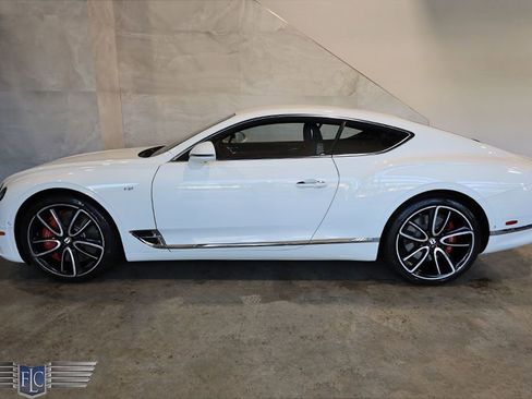 Used 2020 Bentley Continental GT V8 image 42