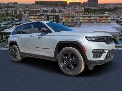 New 2025 Jeep Grand Cherokee Limited w/ Black Appearance Package RWD image 1