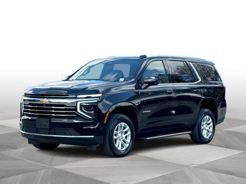 Used 2025 Chevrolet Tahoe LT AWD/4WD image 4