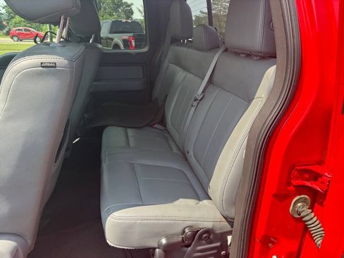 Used 2014 Ford F150 XLT w/ Equipment Group 302A Luxury AWD/4WD image 16