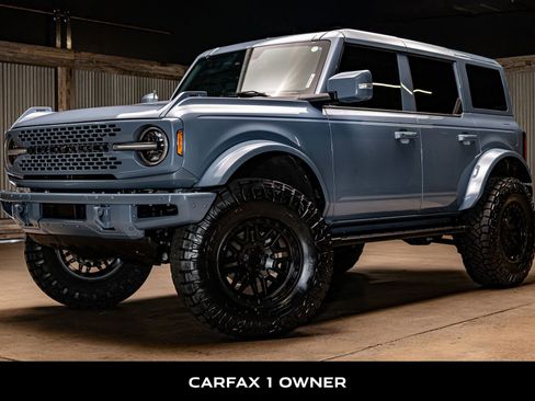 Used 2024 Ford Bronco Wildtrak image 5