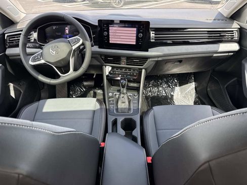 New 2026 Volkswagen Jetta SE image 14