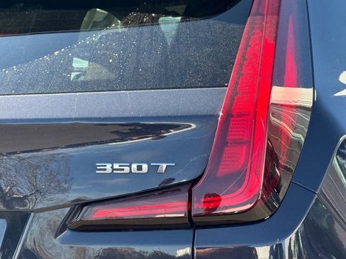 Used 2025 Cadillac XT4 Premium Luxury FWD image 47