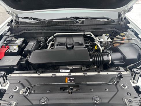Used 2023 Chevrolet Colorado LT w/ LT Convenience Package III image 35