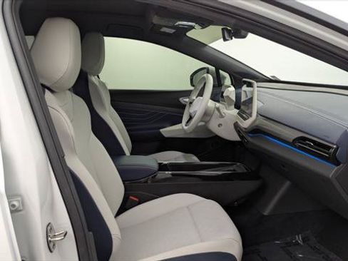 Used 2023 Volkswagen ID.4 S RWD image 21
