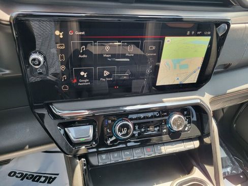 New 2026 GMC Sierra 2500 AT4 w/ AT4 Premium Plus Package AWD/4WD image 19