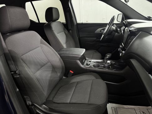 Used 2023 Chevrolet Traverse LT AWD/4WD image 65
