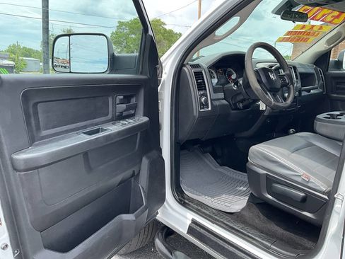 Used 2017 RAM 2500 Tradesman w/ Popular Equipment Group AWD/4WD image 30