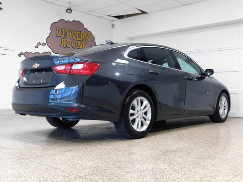 Used 2018 Chevrolet Malibu LT image 4