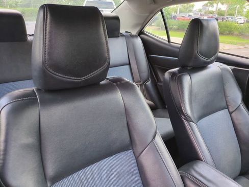 Used 2014 Toyota Corolla S FWD image 7