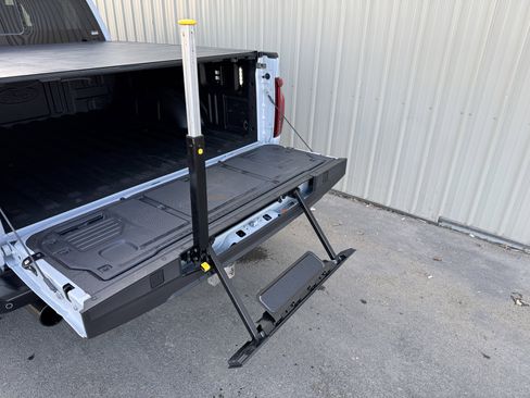 Used 2025 Ford F150 Raptor image 42