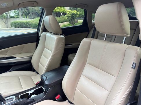 Used 2013 Honda Crosstour EX-L image 11