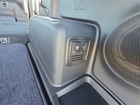 Used 2023 Toyota 4Runner Limited image 24