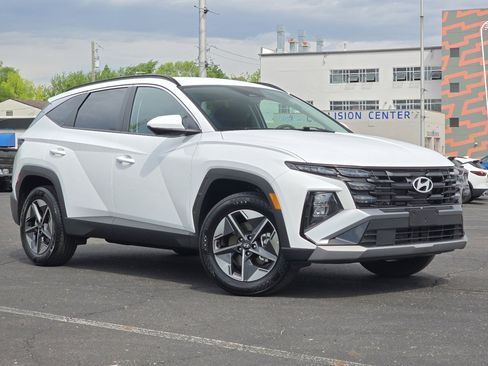Used 2025 Hyundai Tucson SEL AWD/4WD image 2