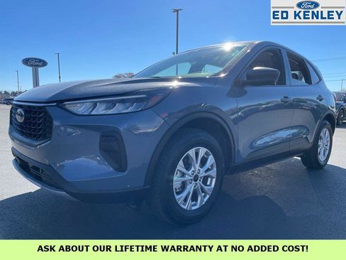 Used 2025 Ford Escape Active image 1