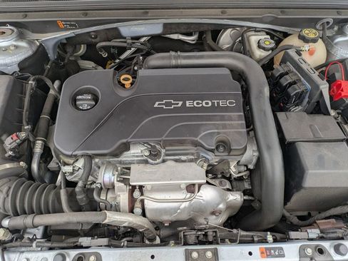 Used 2017 Chevrolet Malibu LT w/ Leather Package image 25