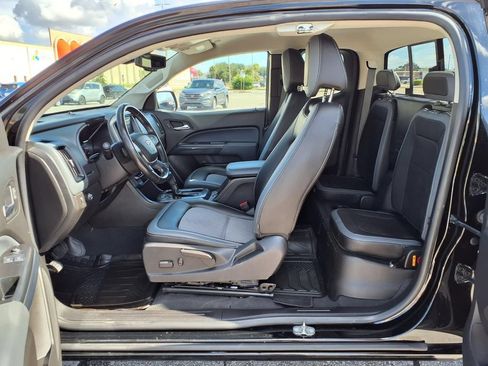 Used 2019 Chevrolet Colorado Z71 RWD image 18