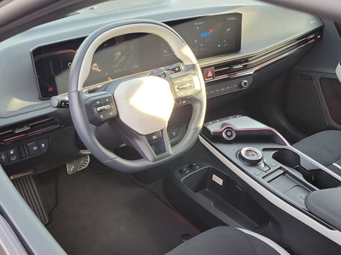 Used 2025 Kia EV6 GT-Line image 5