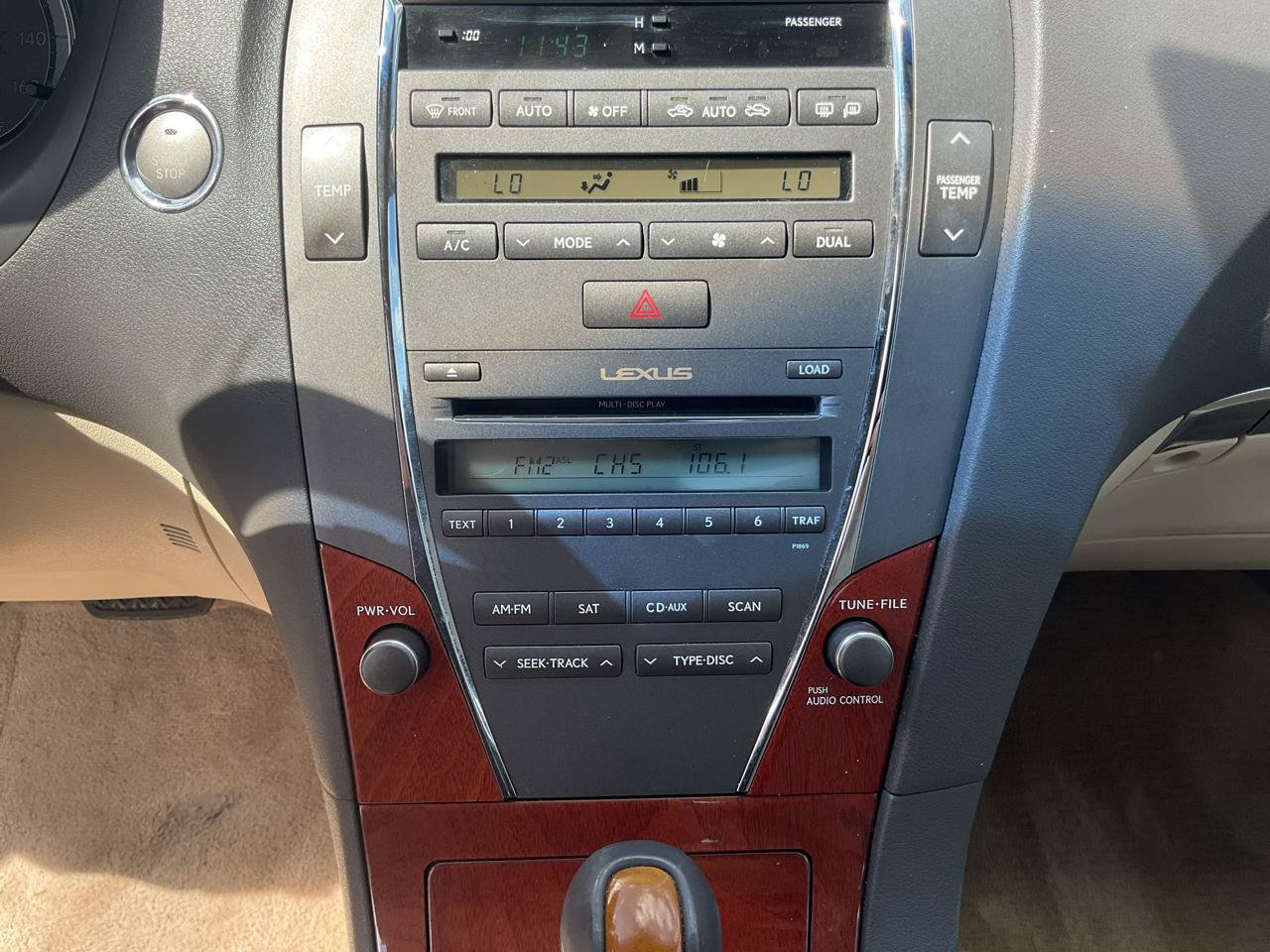 Used 2011 Lexus ES 350 FWD image 18