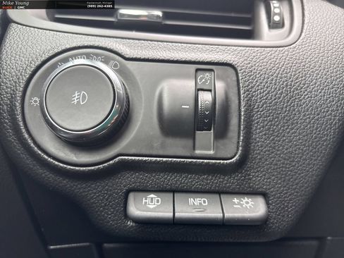 Used 2016 Buick Envision Premium w/ Driver Confidence Package AWD/4WD image 22