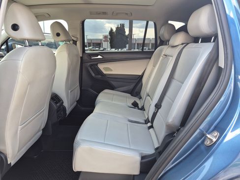 Used 2019 Volkswagen Tiguan SE w/ Panoramic Sunroof Package AWD/4WD image 26