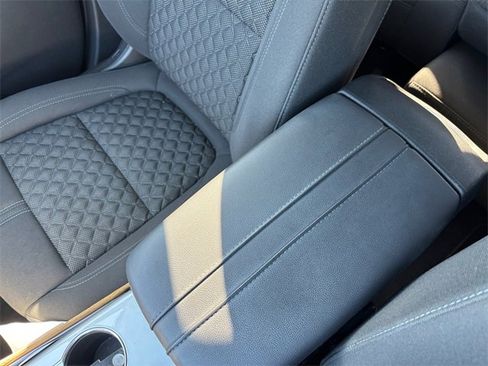 Used 2022 Chevrolet Blazer LT image 19