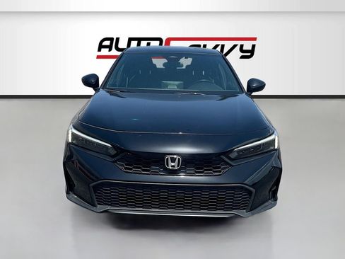Used 2025 Honda Civic Sport image 2