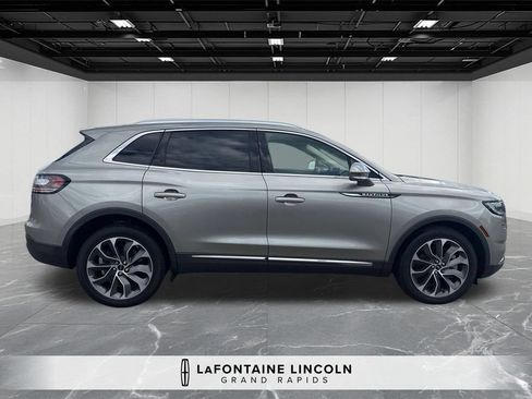 Certified 2023 Lincoln Nautilus Reserve AWD/4WD image 6