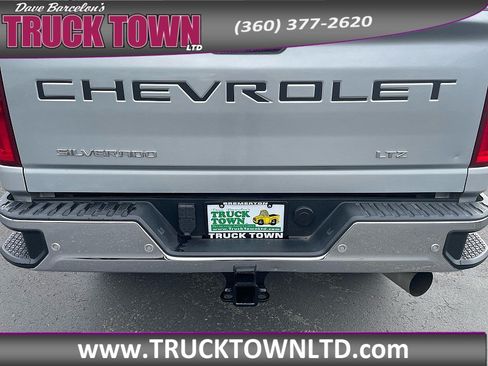 Used 2020 Chevrolet Silverado 3500 LTZ w/ LTZ Plus Package AWD/4WD image 42