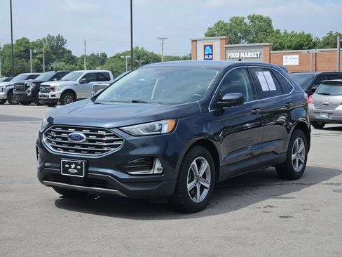 Used 2022 Ford Edge SEL w/ Convenience Package AWD/4WD image 2