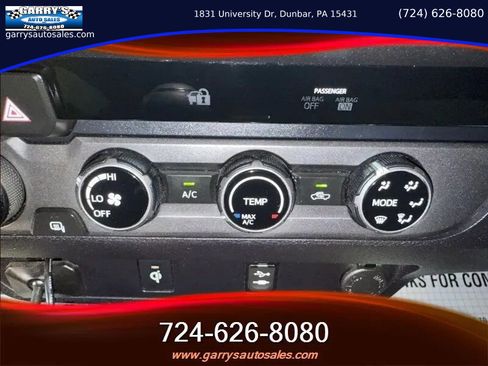 Used 2017 Toyota Tacoma TRD Pro image 19