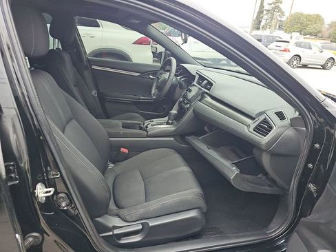 Used 2018 Honda Civic EX image 6