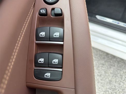 Used 2025 BMW X5 xDrive40i image 26