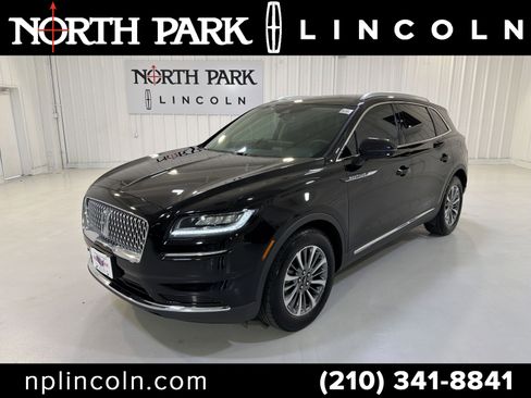 Used 2023 Lincoln Nautilus FWD w/ Premium Package image 1