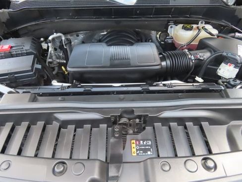 Used 2021 Chevrolet Silverado 1500 High Country w/ Safety Package II AWD/4WD image 13