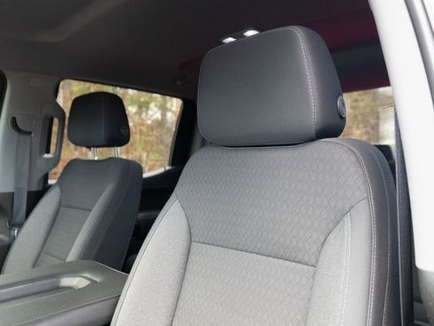 Used 2021 GMC Sierra 1500 Elevation image 24