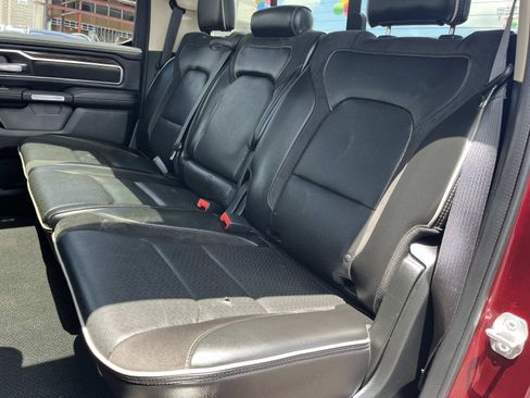Used 2019 RAM 1500 Laramie AWD/4WD image 24