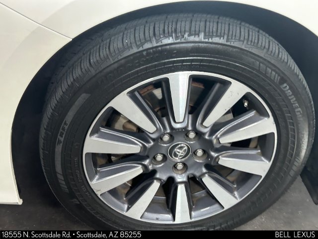 Used 2019 Toyota Sienna Limited Premium w/ Carpet Mat Package AWD/4WD image 10