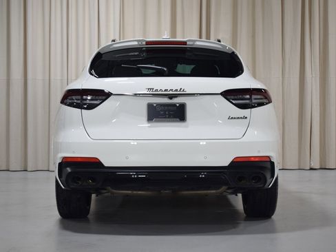 Certified 2022 Maserati Levante GT image 15