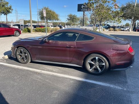 Used 2018 Ford Mustang Coupe w/ Equipment Group 101A image 7